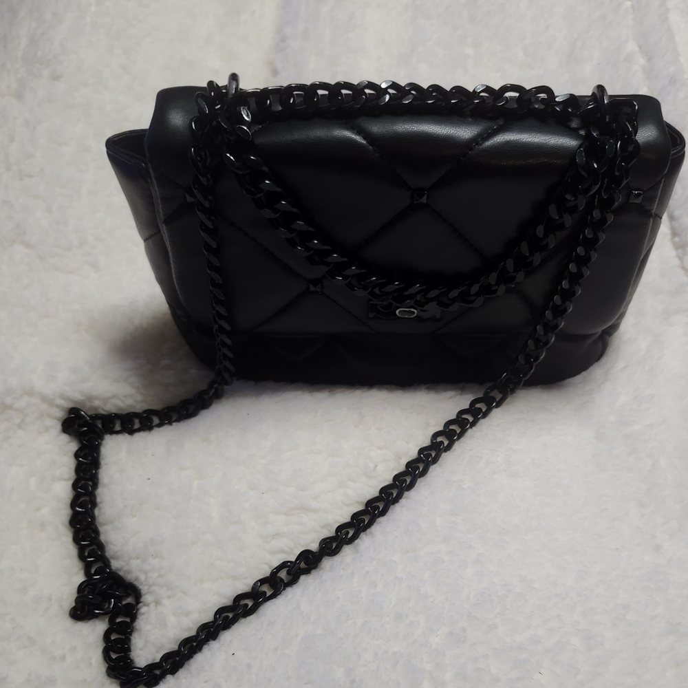 Black Quilted Shoulder Bag with Chain Strap - Picture 4 of 4